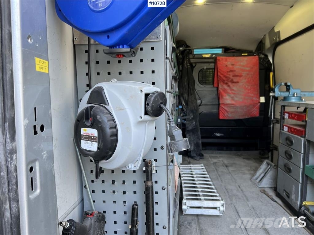 Ford Transit Furgoonautod