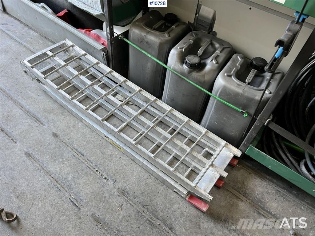 Ford Transit Furgoonautod