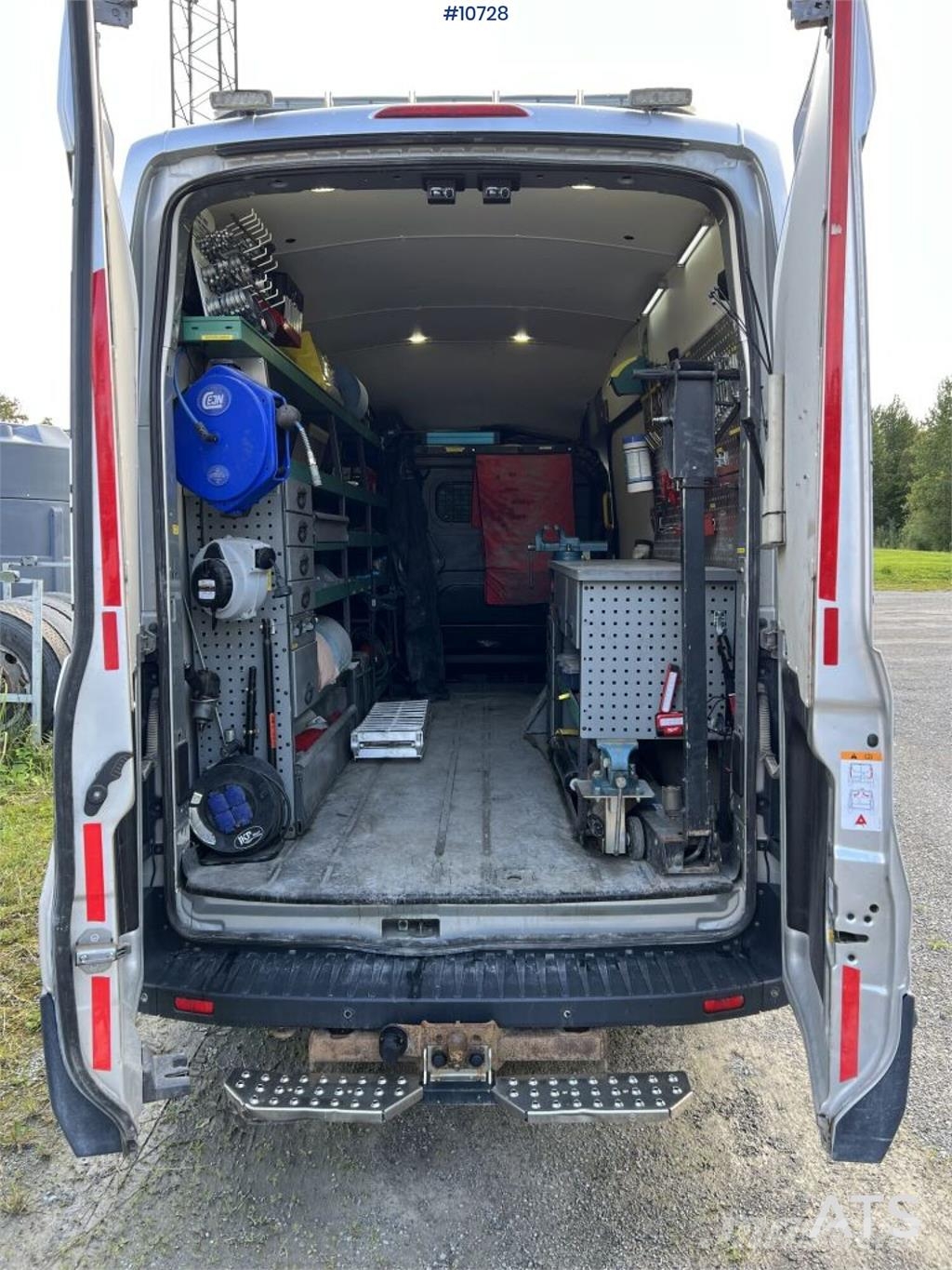 Ford Transit Furgoonautod
