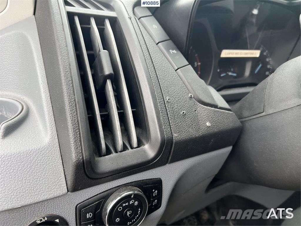 Ford Transit Minibussar