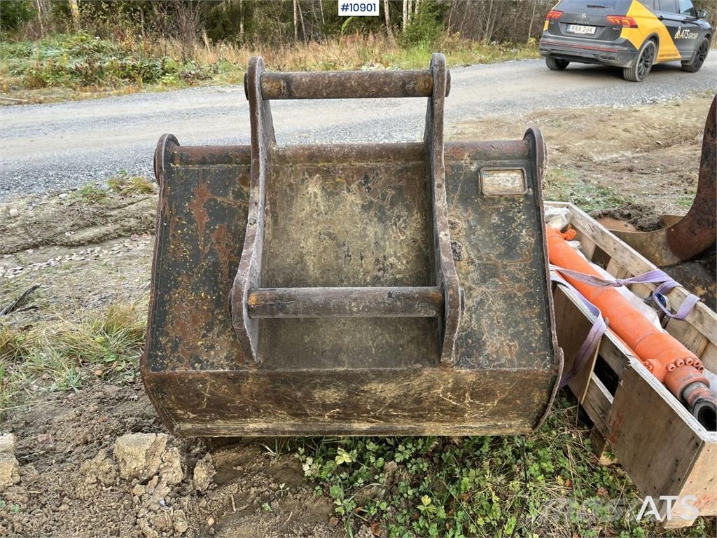 Götene G950 Tooth Bucket with S70 Mount Skuffer