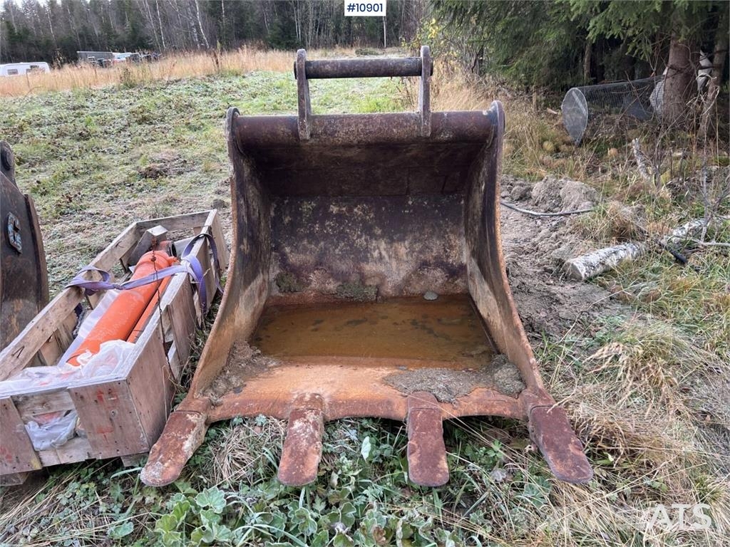 Götene G950 Tooth Bucket with S70 Mount Skuffer