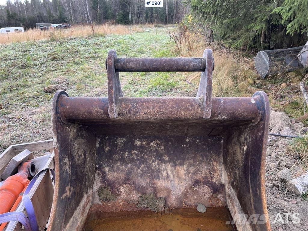 Götene G950 Tooth Bucket with S70 Mount Skuffer