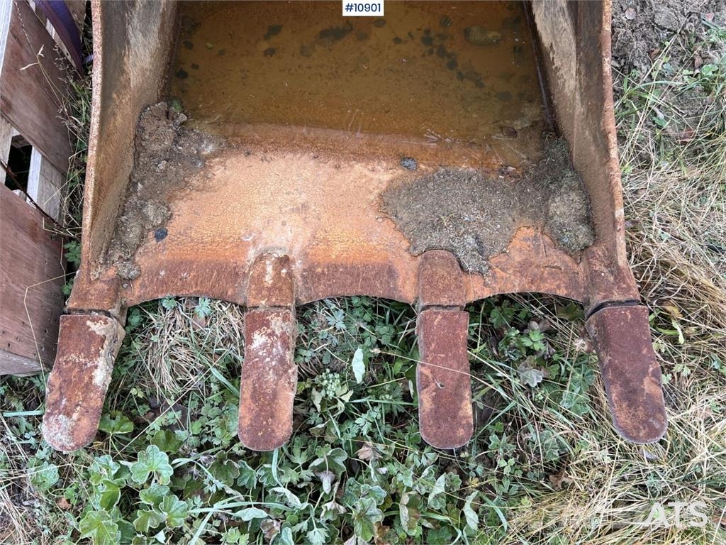 Götene G950 Tooth Bucket with S70 Mount Skuffer