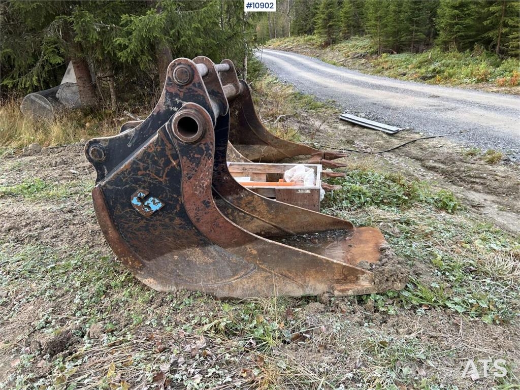 Götene KB620 Narrow Bucket with S70 Mount Skuffer