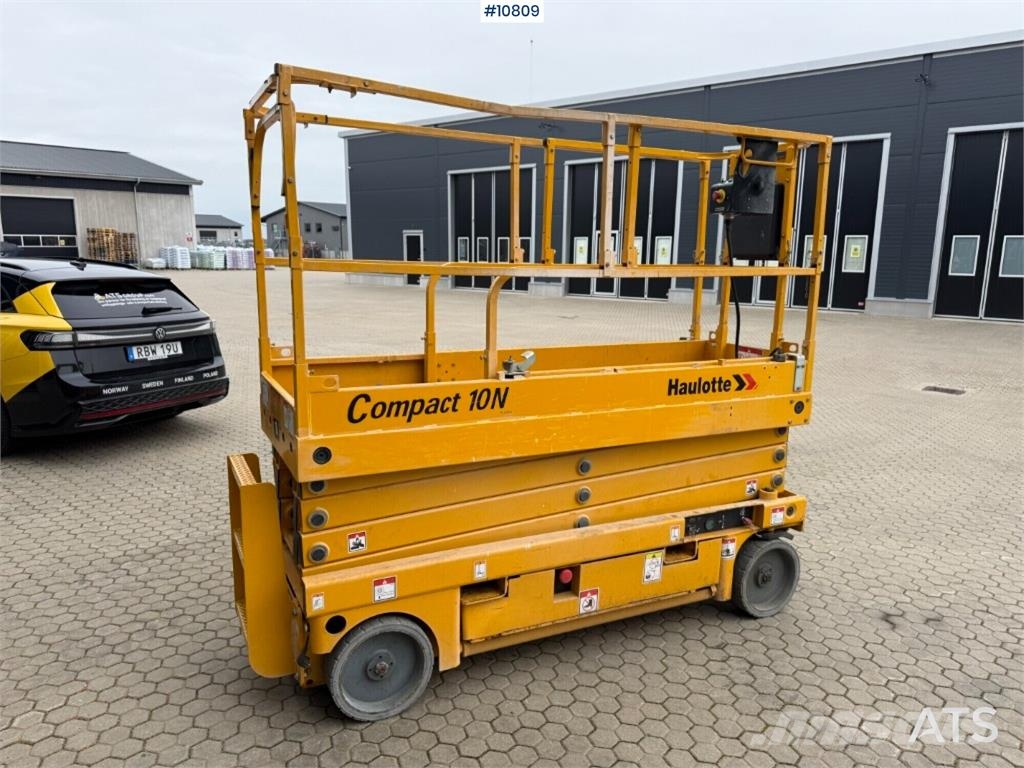Haulotte Compact 10N Scissor Lift Škarjaste dvižne ploščadi