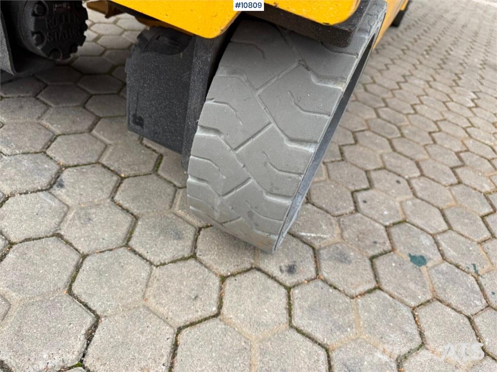 Haulotte Compact 10N Scissor Lift Škarjaste dvižne ploščadi
