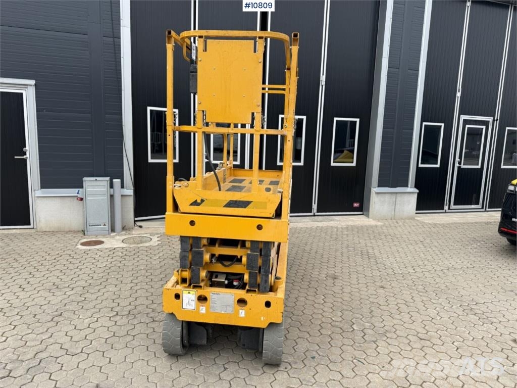 Haulotte Compact 10N Scissor Lift Škarjaste dvižne ploščadi