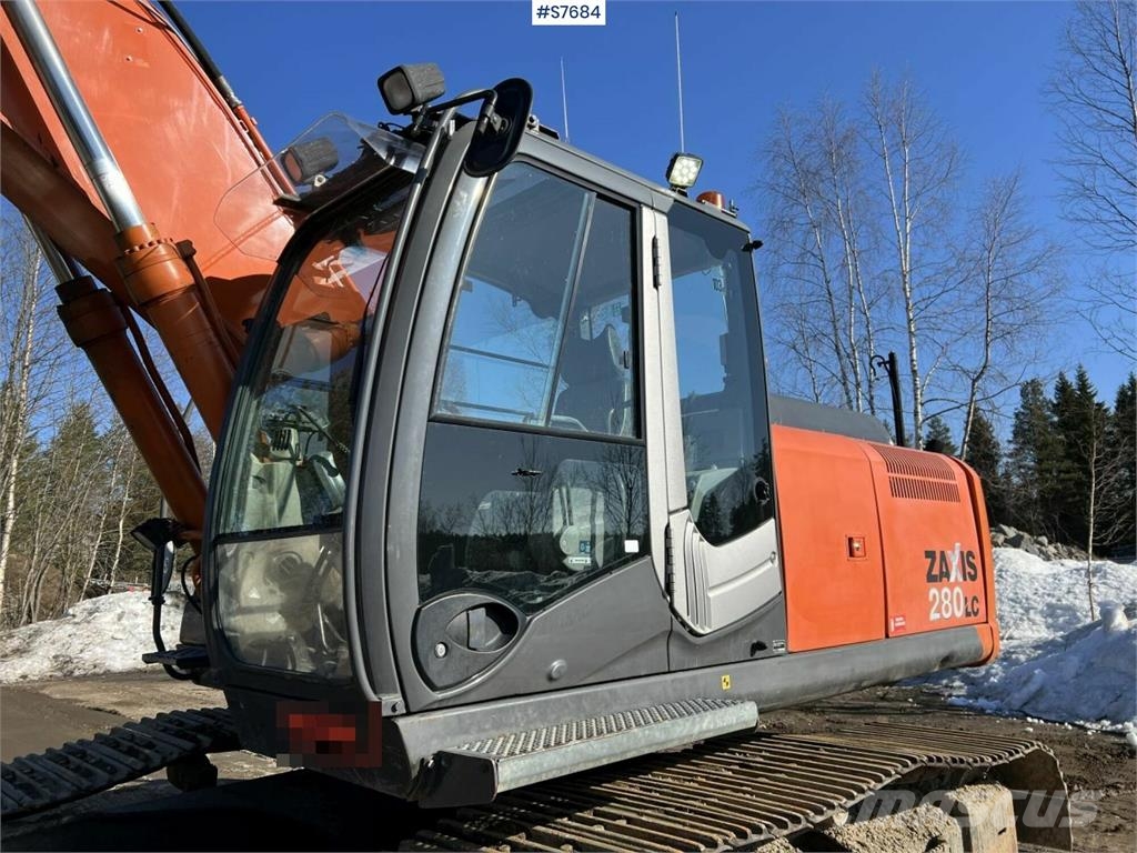 Hitachi ZX 280 LC-3 Excavator with gravel system Excavadoras sobre orugas