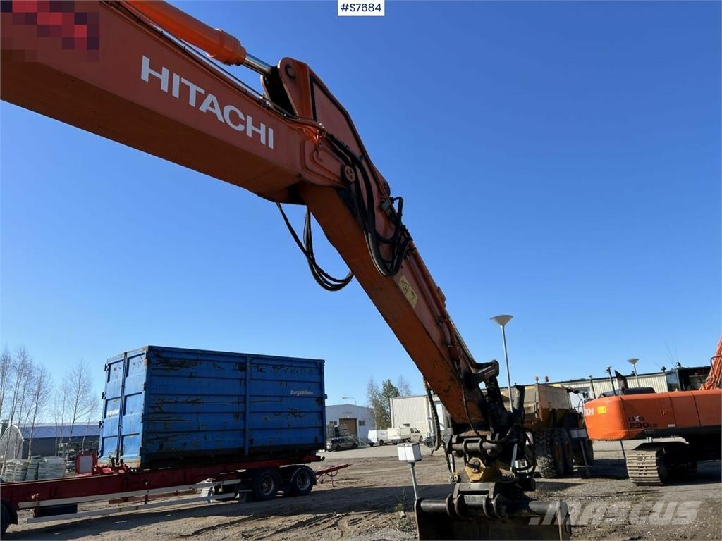 Hitachi ZX 280 LC-3 Excavator with gravel system Excavadoras sobre orugas