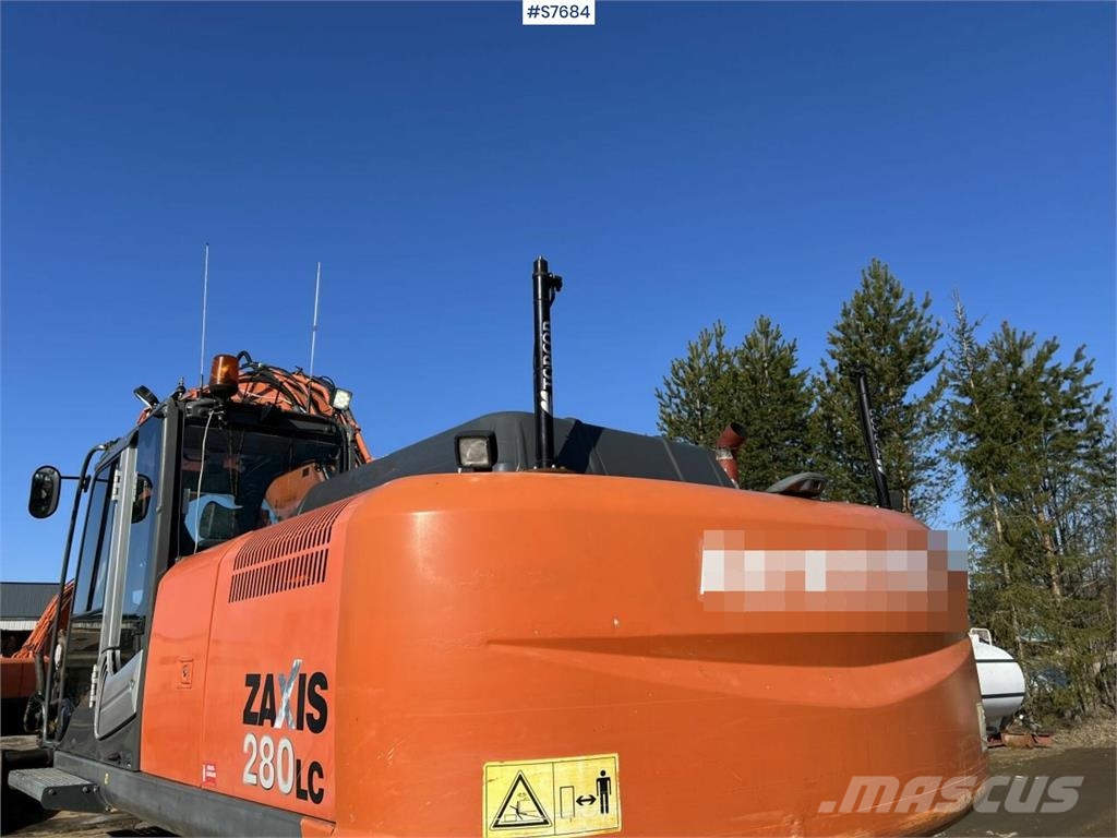 Hitachi ZX 280 LC-3 Excavator with gravel system Excavadoras sobre orugas