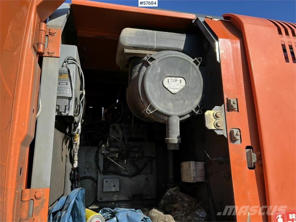 Hitachi ZX 280 LC-3 Excavator with gravel system Excavadoras sobre orugas