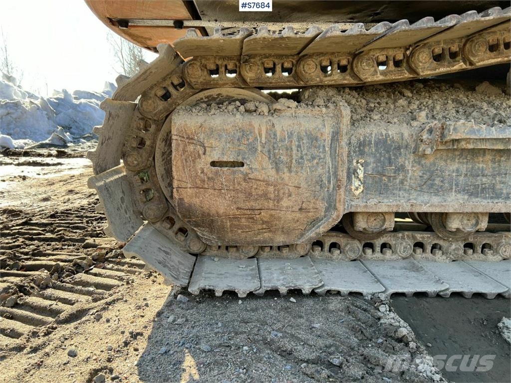 Hitachi ZX 280 LC-3 Excavator with gravel system Excavadoras sobre orugas