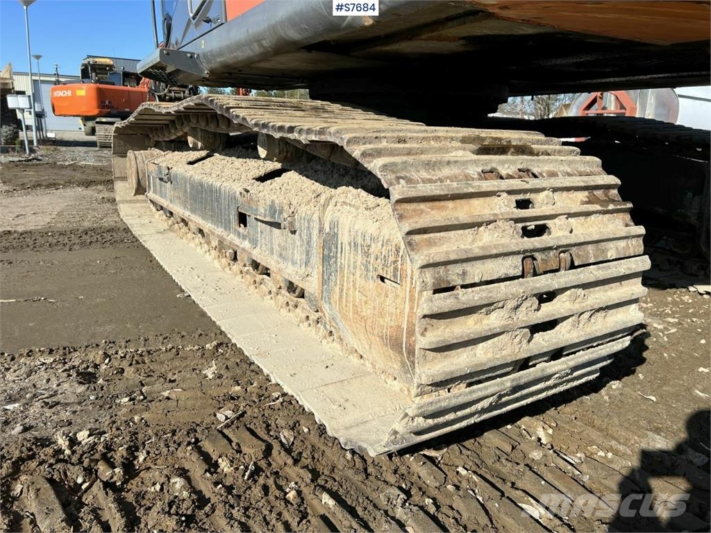 Hitachi ZX 280 LC-3 Excavator with gravel system Excavadoras sobre orugas