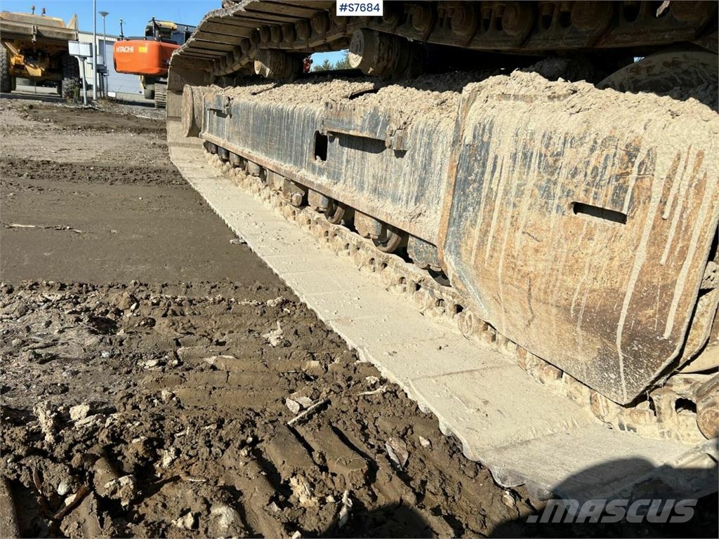 Hitachi ZX 280 LC-3 Excavator with gravel system Excavadoras sobre orugas