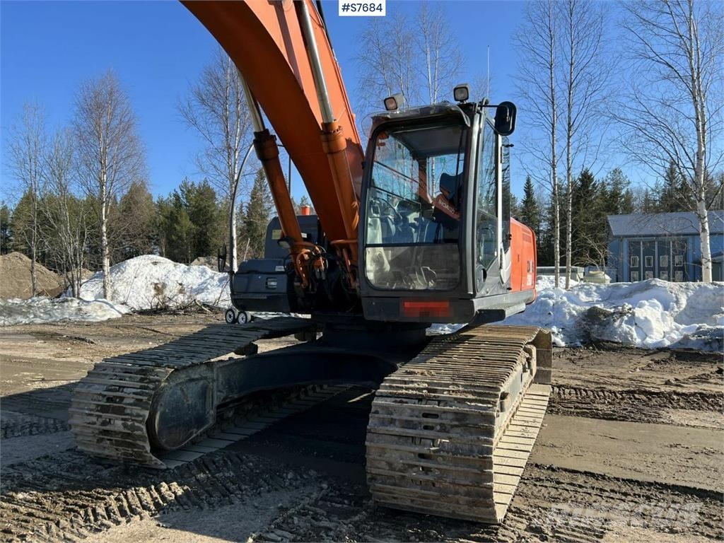 Hitachi ZX 280 LC-3 Excavator with gravel system Excavadoras sobre orugas