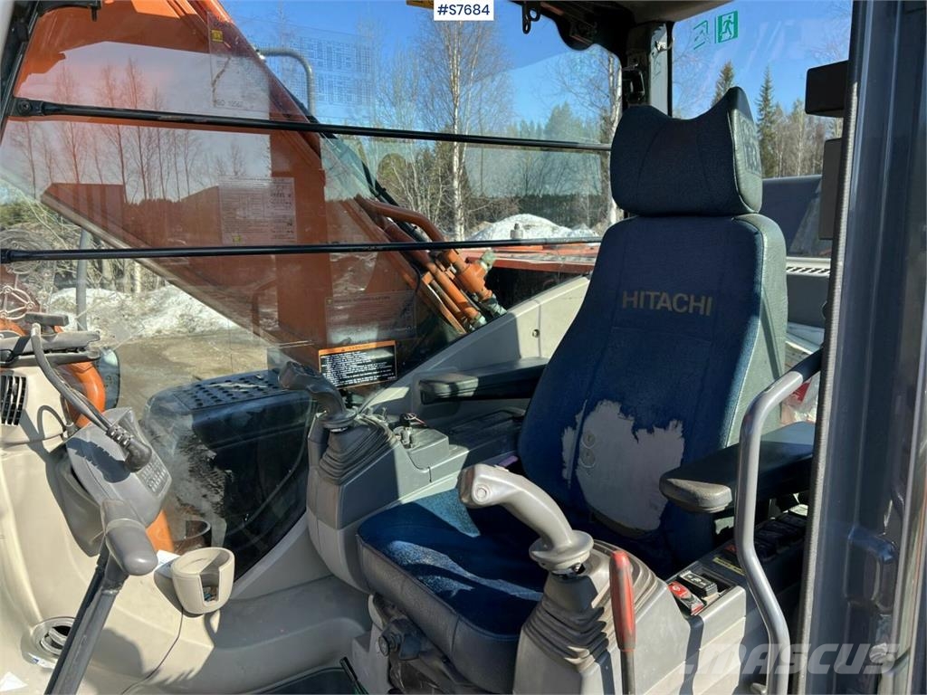 Hitachi ZX 280 LC-3 Excavator with gravel system Excavadoras sobre orugas