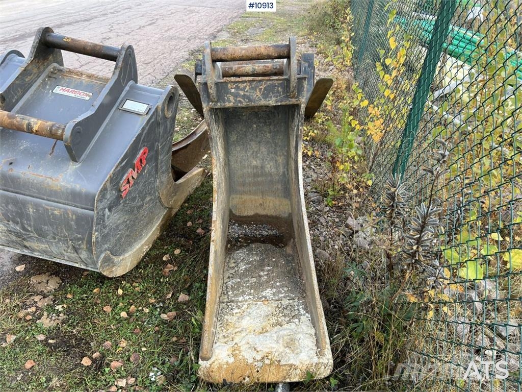 Hitachi ZX135US-7 Crawler Excavator with Attachments Bagri goseničarji