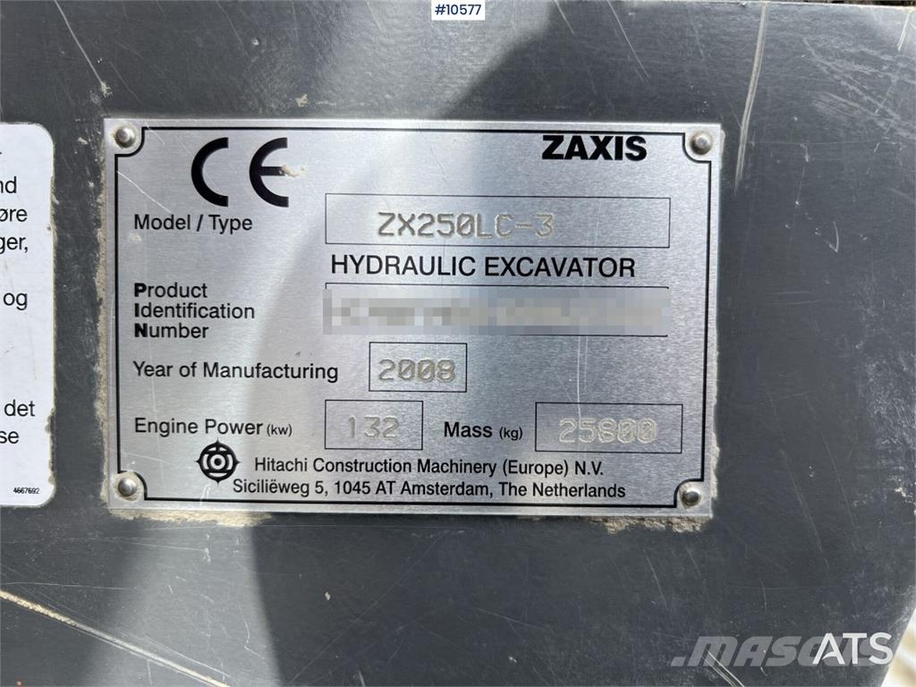 Hitachi ZX250 LC-3 with tiltrotator and bucket 履帶式 挖土機/掘鑿機/挖掘機