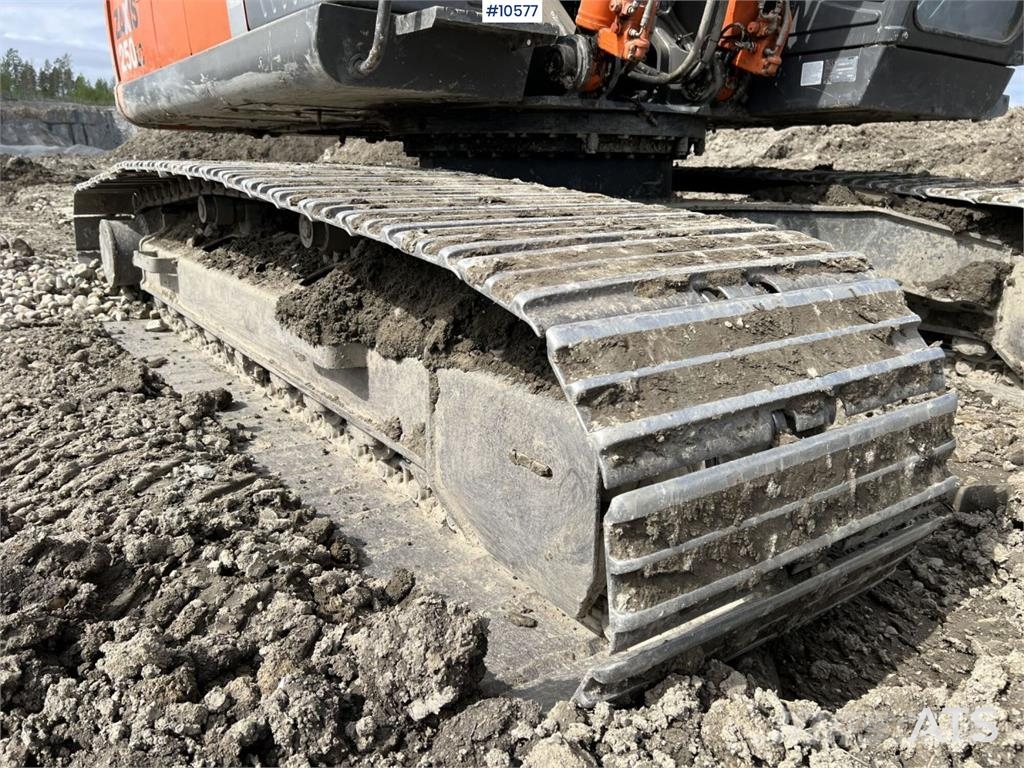Hitachi ZX250 LC-3 with tiltrotator and bucket 履帶式 挖土機/掘鑿機/挖掘機