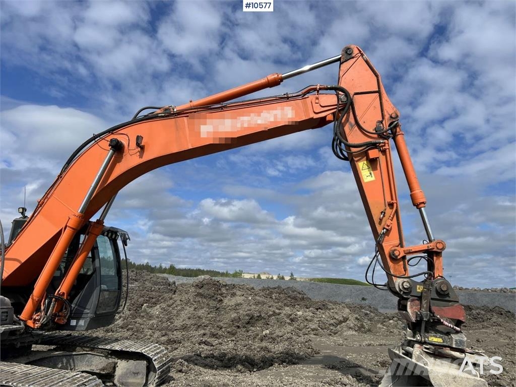 Hitachi ZX250 LC-3 with tiltrotator and bucket 履帶式 挖土機/掘鑿機/挖掘機