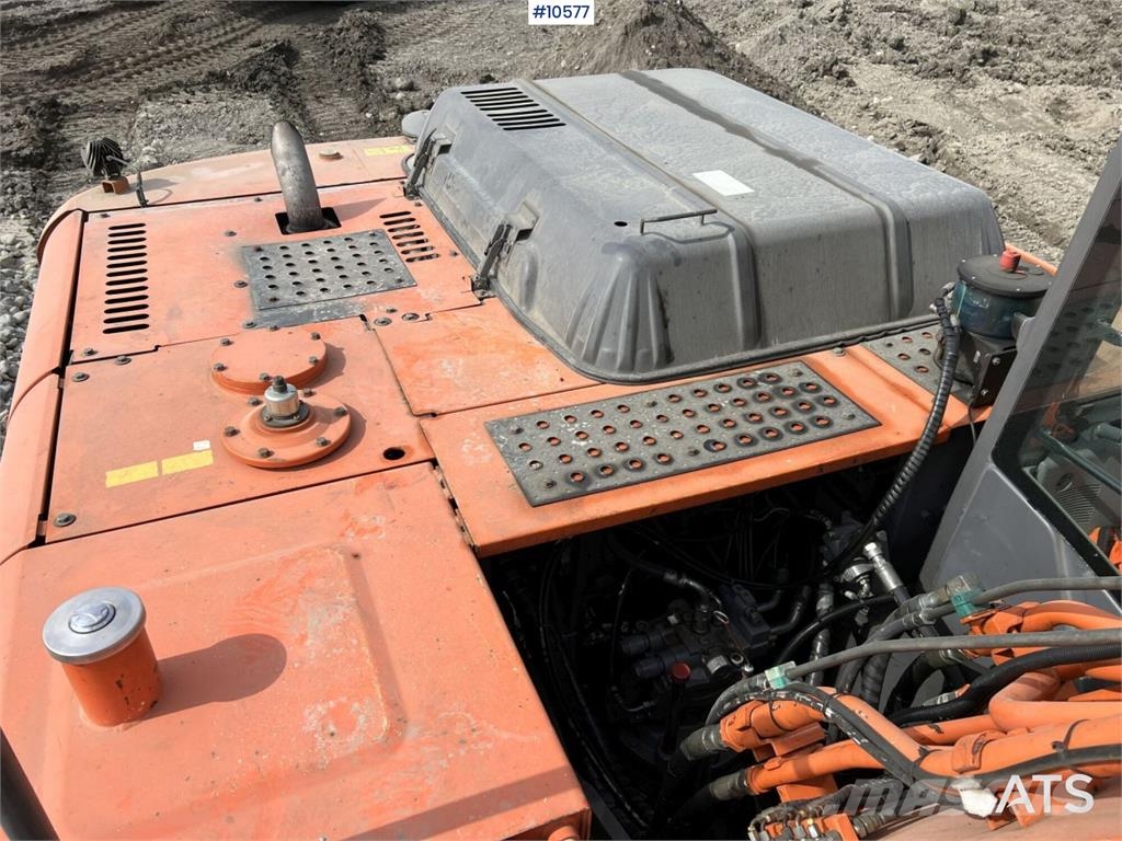Hitachi ZX250 LC-3 with tiltrotator and bucket 履帶式 挖土機/掘鑿機/挖掘機