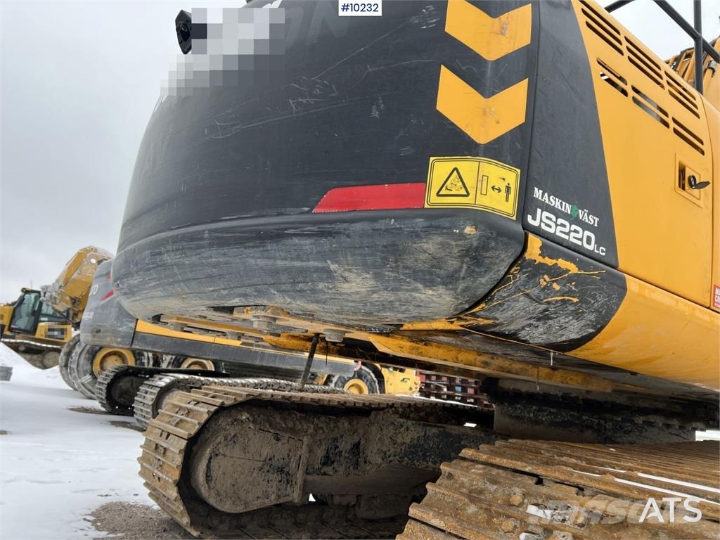 JCB JS 220 LC 履带挖掘机