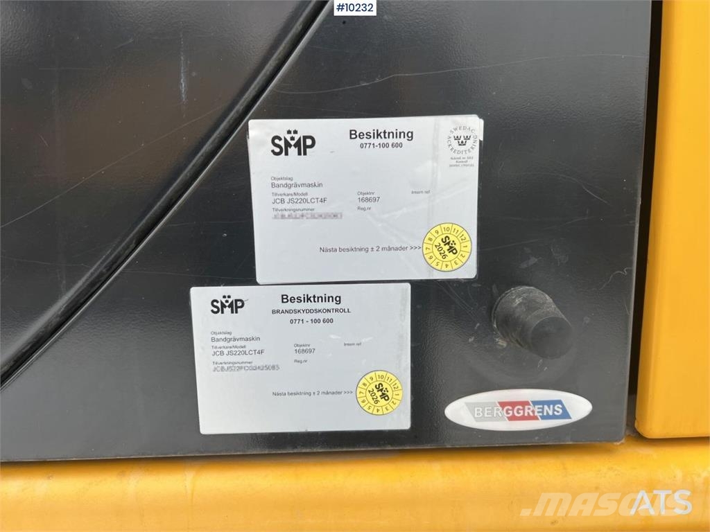JCB JS 220 LC 履带挖掘机