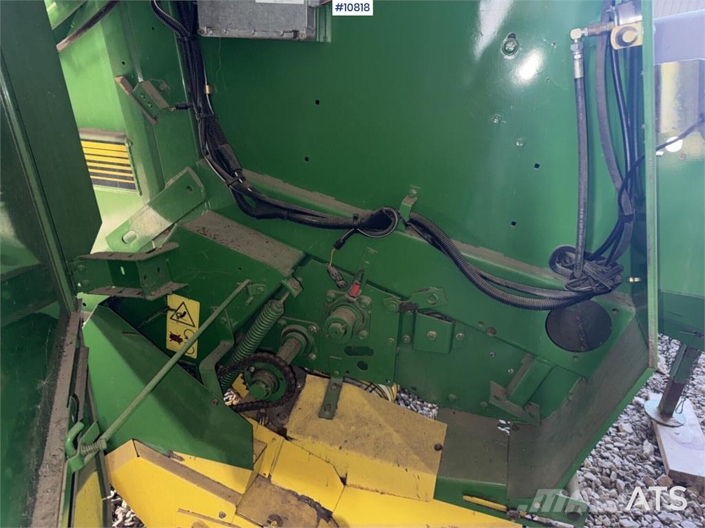 John Deere 580 Round Baler Ronde-balenpersen