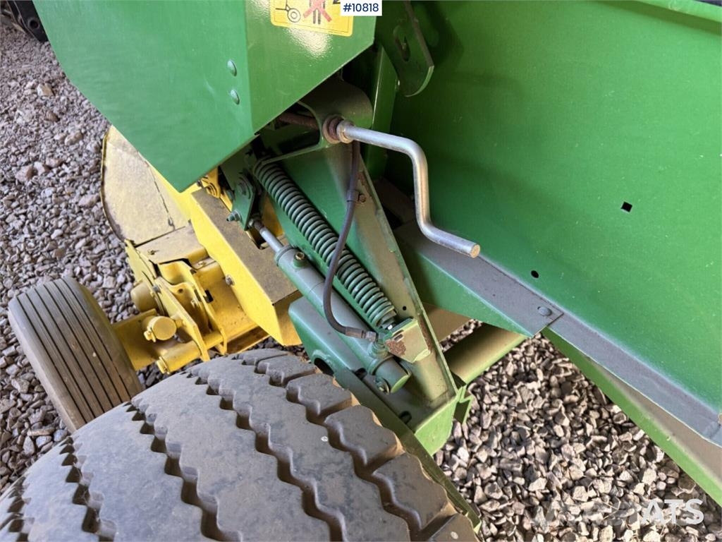 John Deere 580 Round Baler Ronde-balenpersen