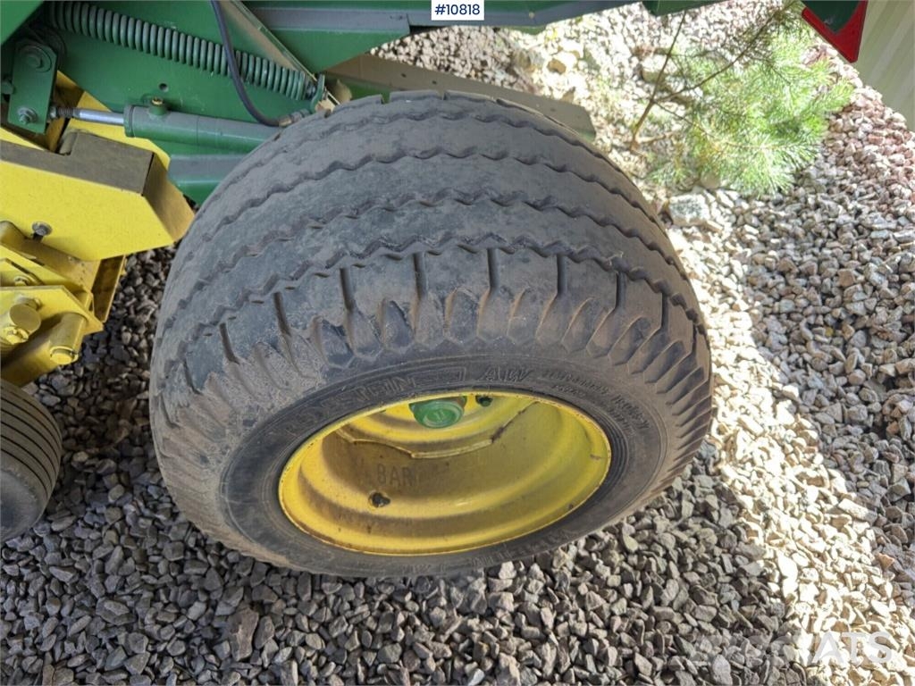 John Deere 580 Round Baler Ronde-balenpersen