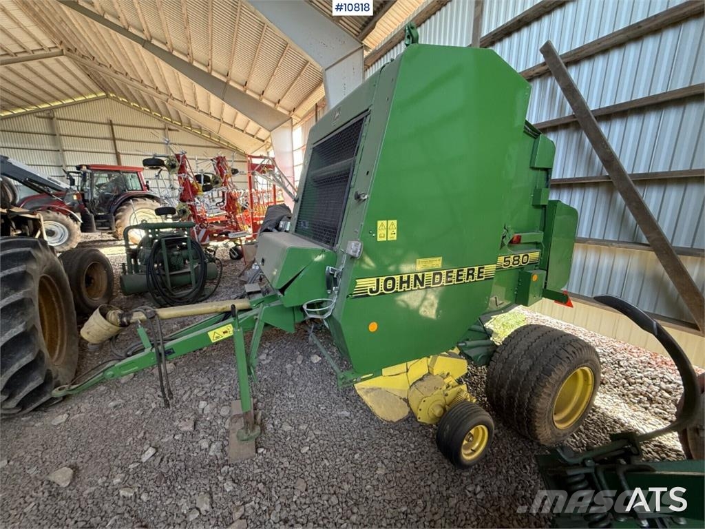 John Deere 580 Round Baler Ronde-balenpersen