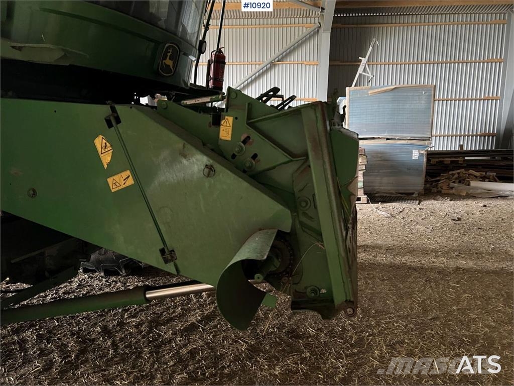 John Deere W540 حصادات