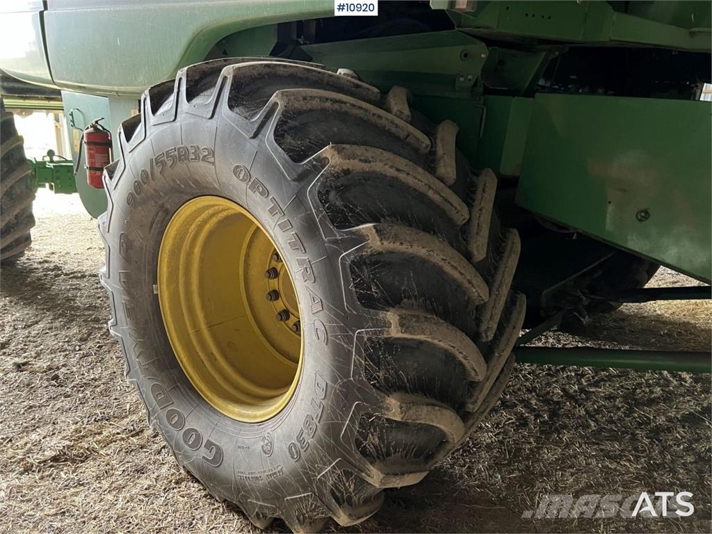 John Deere W540 حصادات
