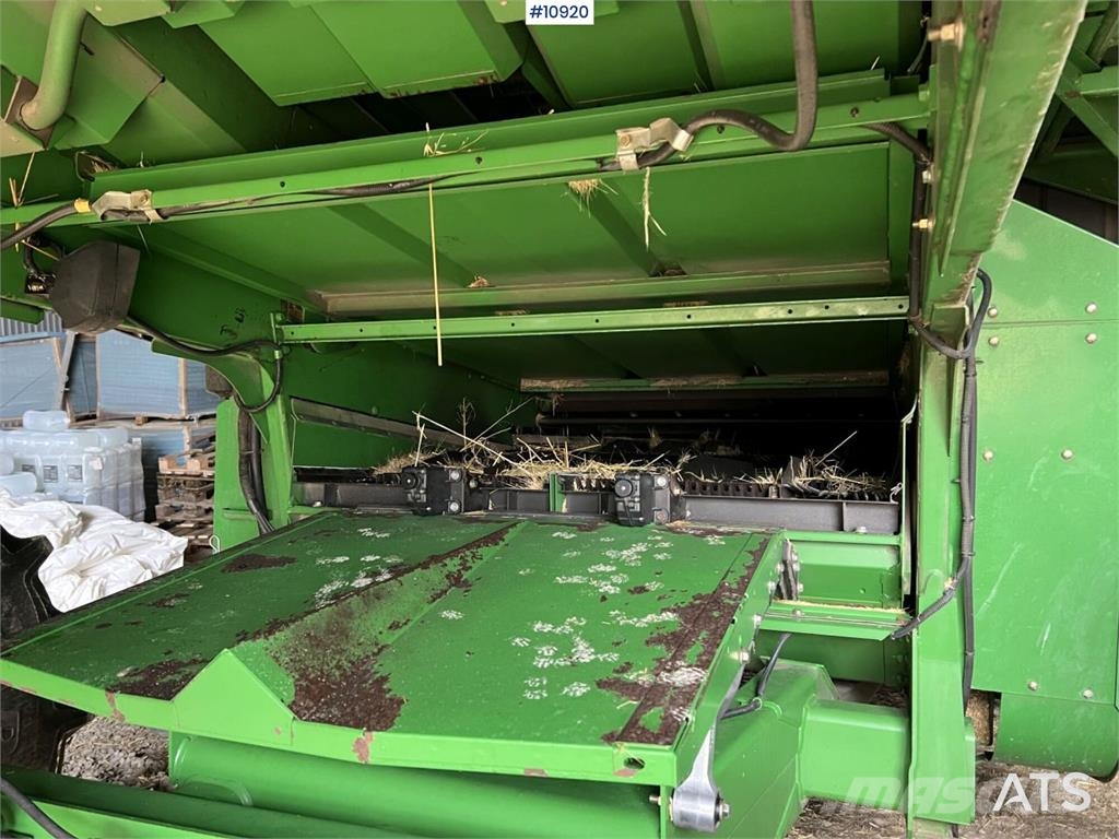John Deere W540 حصادات