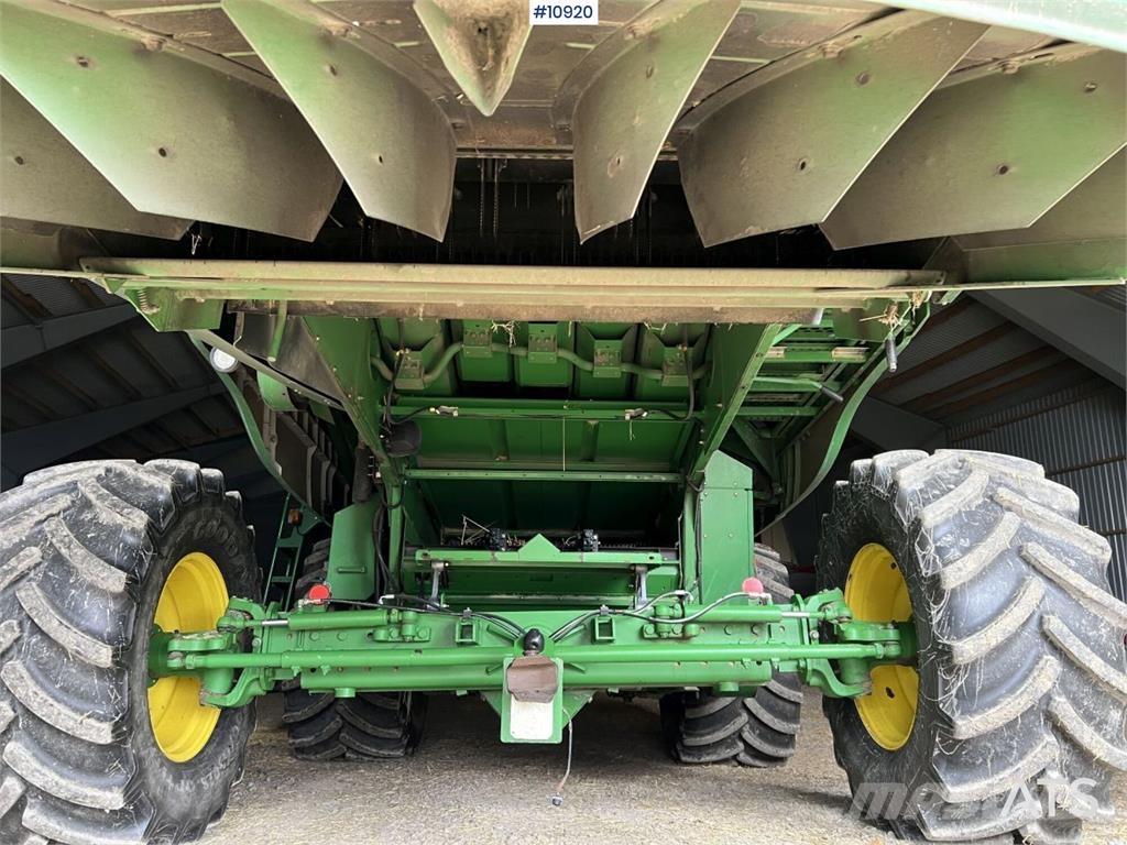 John Deere W540 حصادات