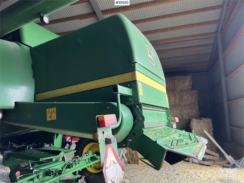 John Deere W540 حصادات