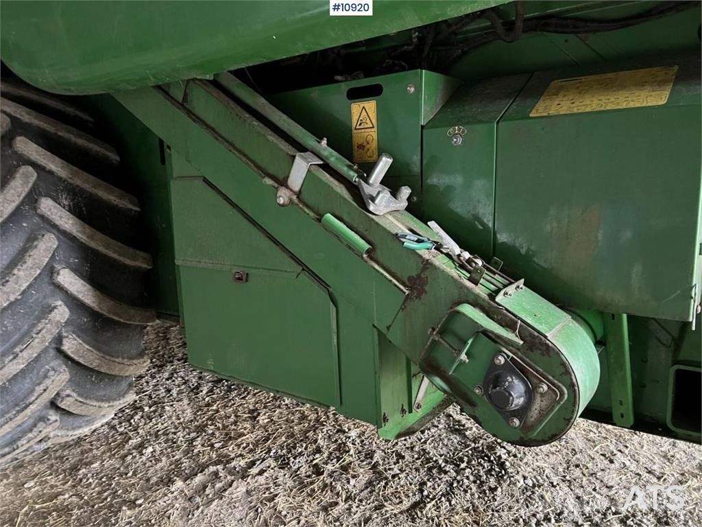 John Deere W540 حصادات