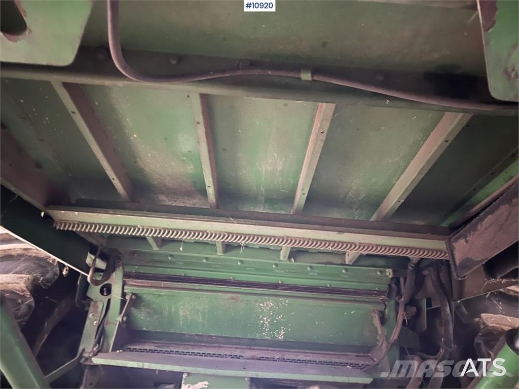 John Deere W540 حصادات