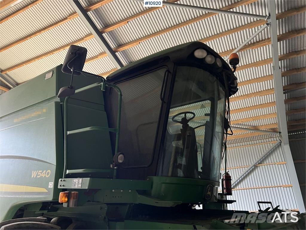 John Deere W540 حصادات