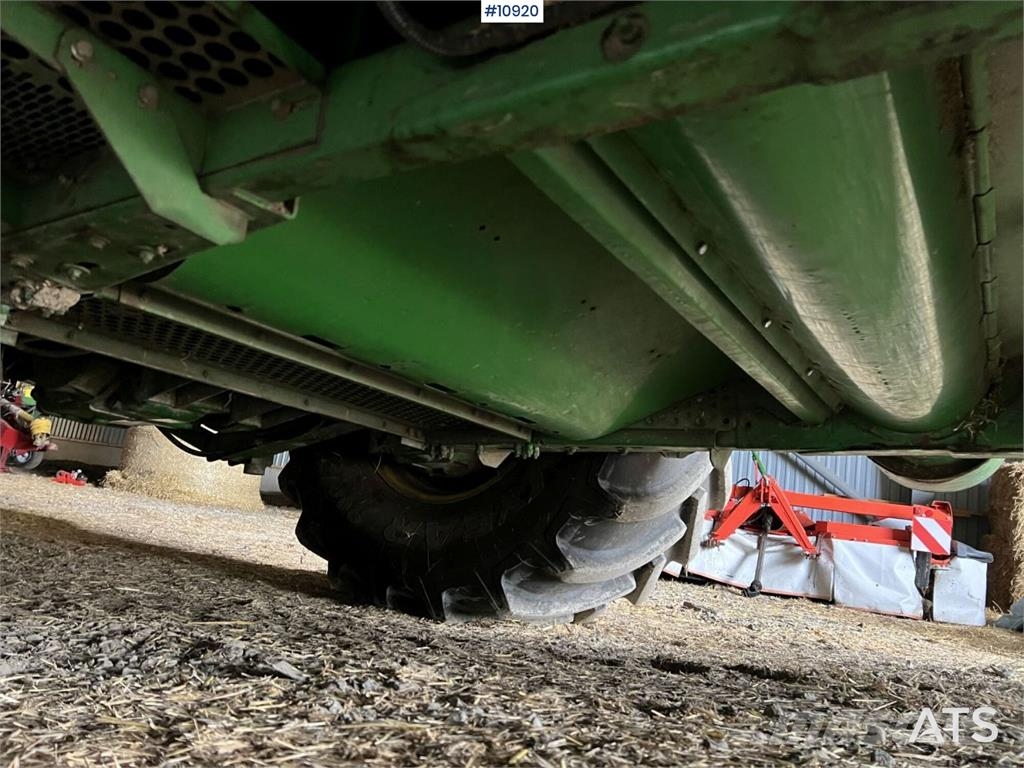 John Deere W540 حصادات