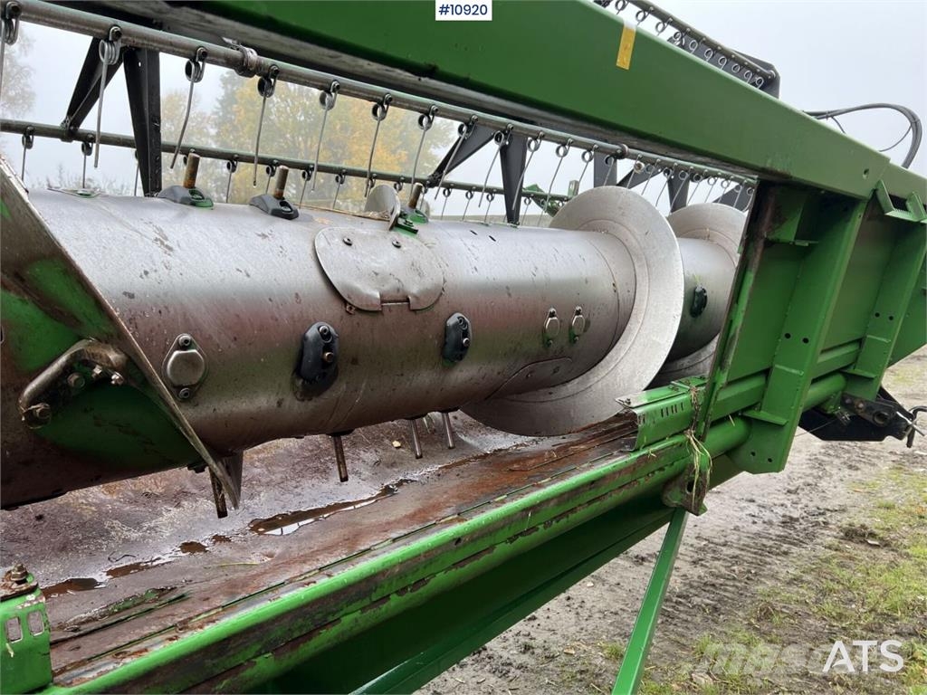 John Deere W540 حصادات