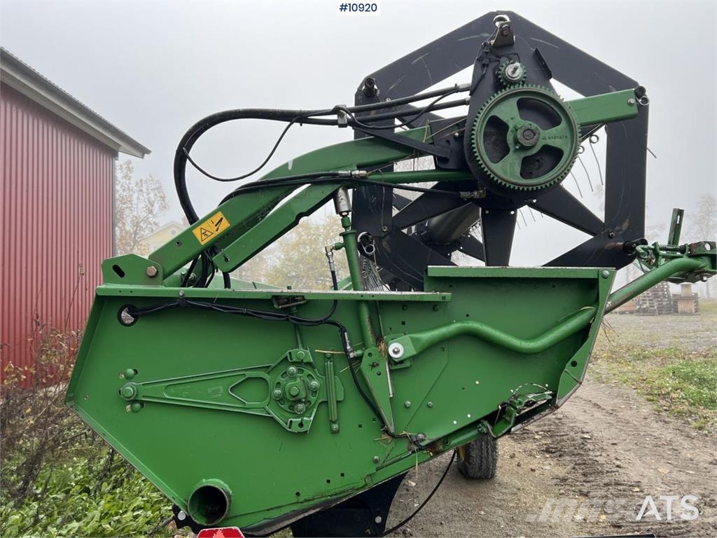 John Deere W540 حصادات