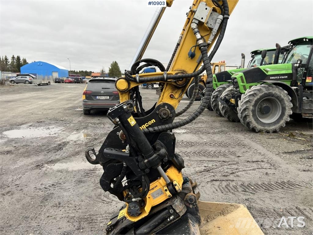 Komatsu PC78US with Bucket Crawler excavators