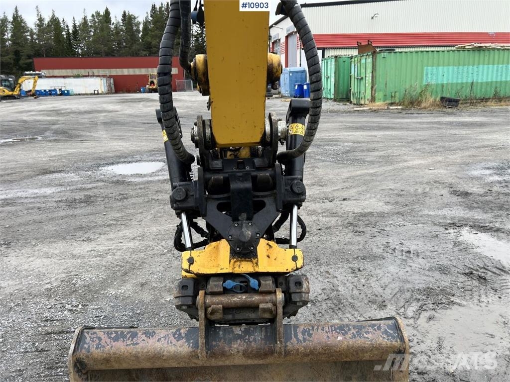Komatsu PC78US with Bucket Crawler excavators