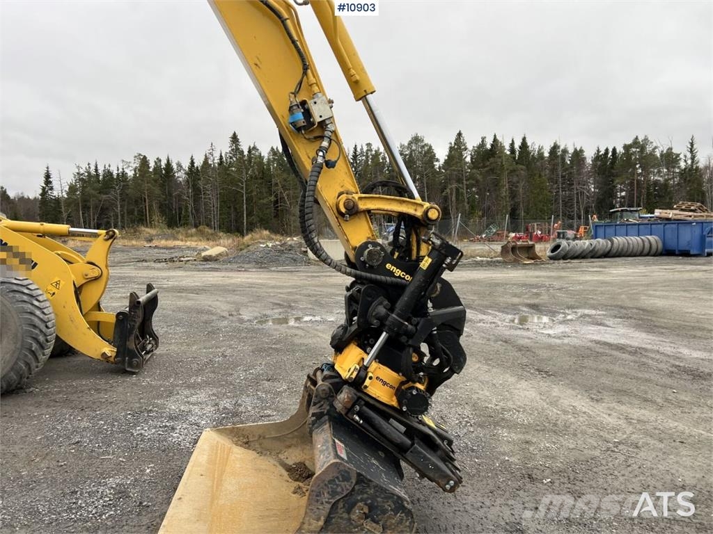 Komatsu PC78US with Bucket Crawler excavators