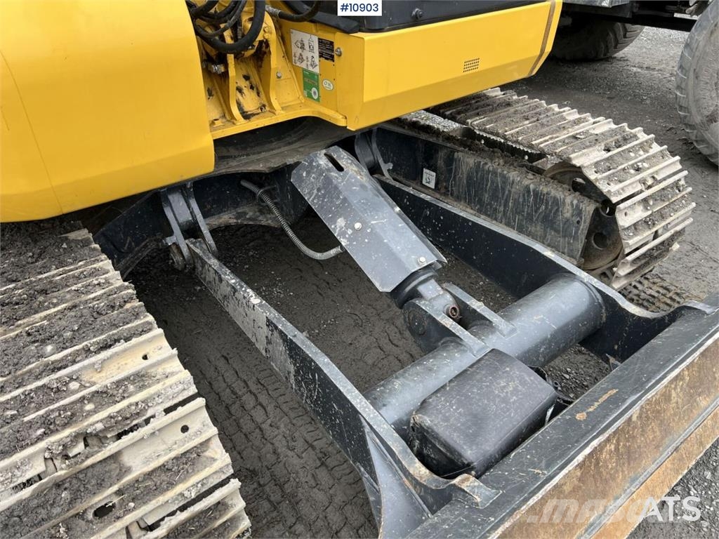Komatsu PC78US with Bucket Crawler excavators