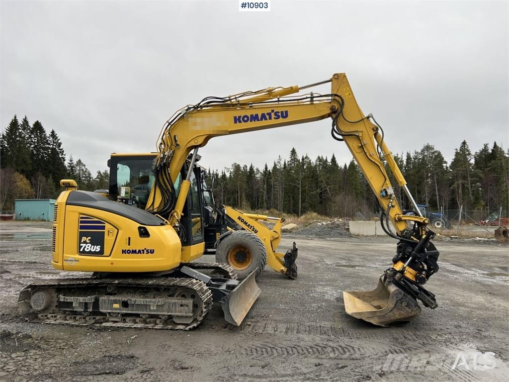 Komatsu PC78US with Bucket Crawler excavators