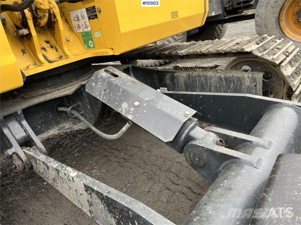 Komatsu PC78US with Bucket Crawler excavators