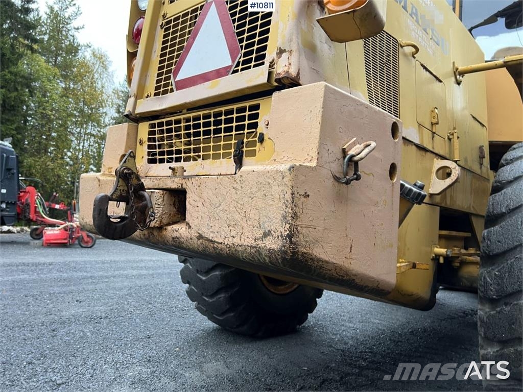 Komatsu W90-3 Wheel Loader Rataslaadurid